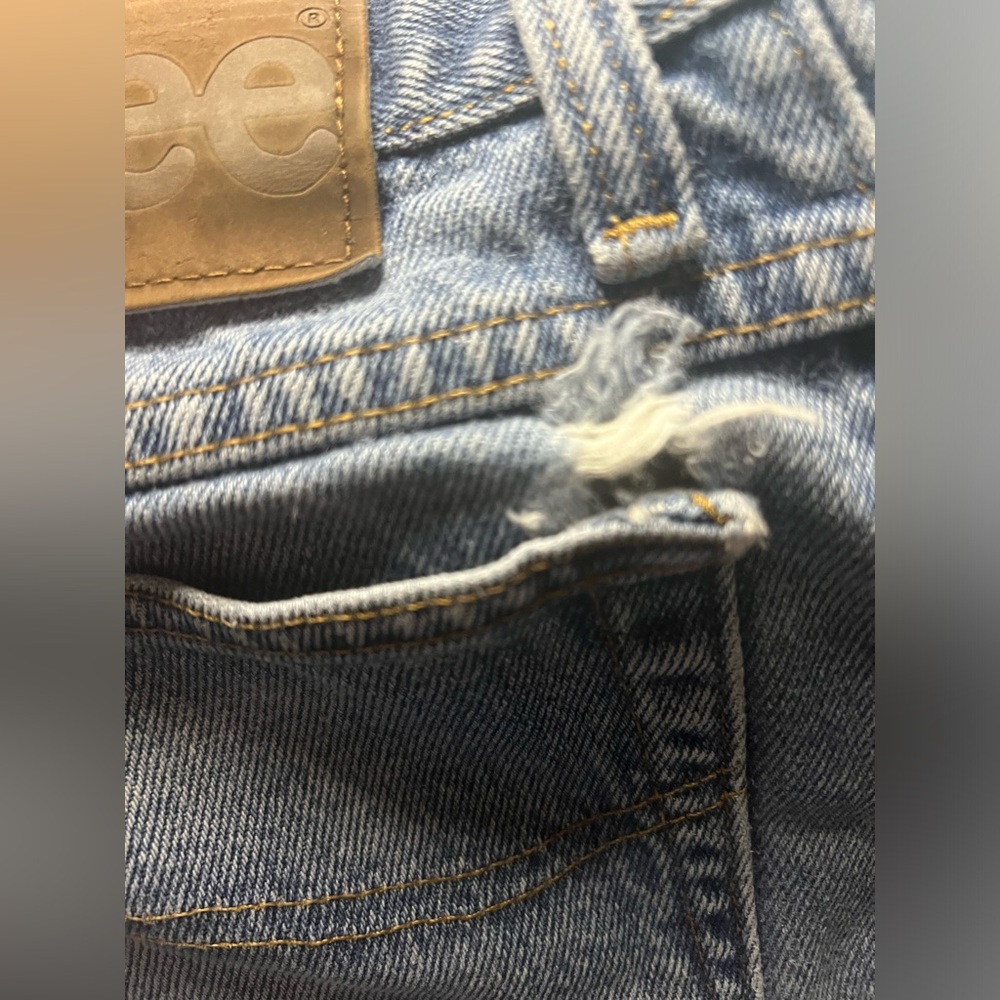 Women's Vintage Lee Mom Denim Jeans Straight Leg, High Waist Size 31X32 - Picture 6 of 11